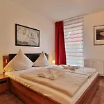 Am Rosenhain 10 Am Rosenhain 10 Appartement 1